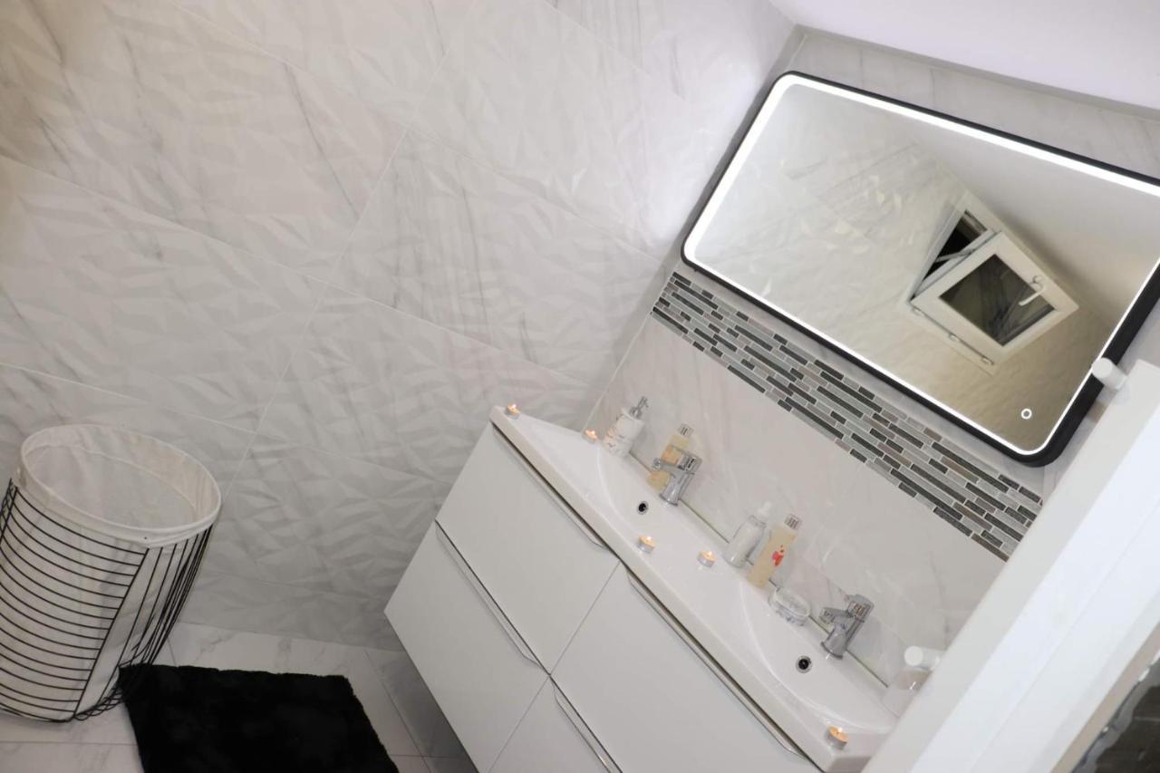 Love Room جيفور المظهر الخارجي الصورة