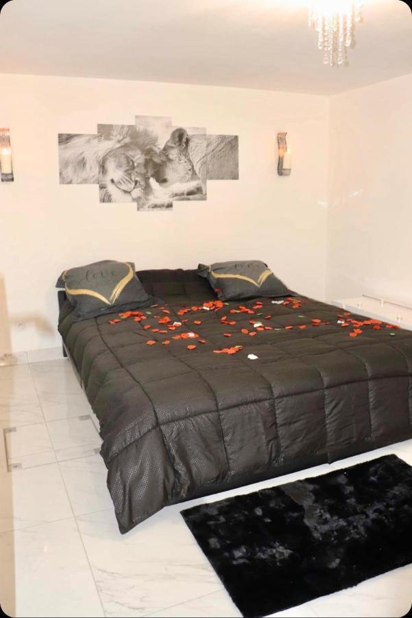 Love Room جيفور المظهر الخارجي الصورة